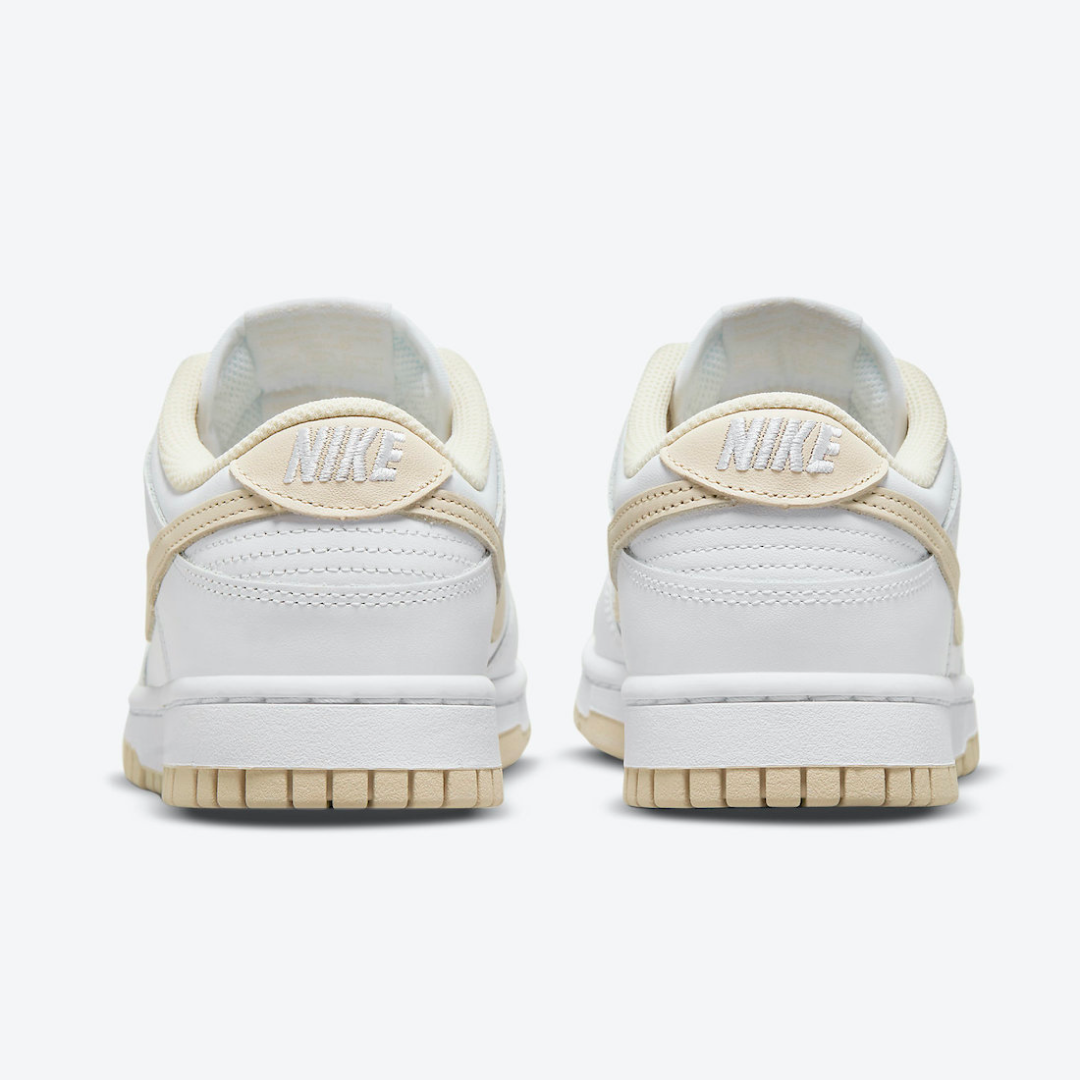 Nike Dunk Low 'Pearl White' (W)4