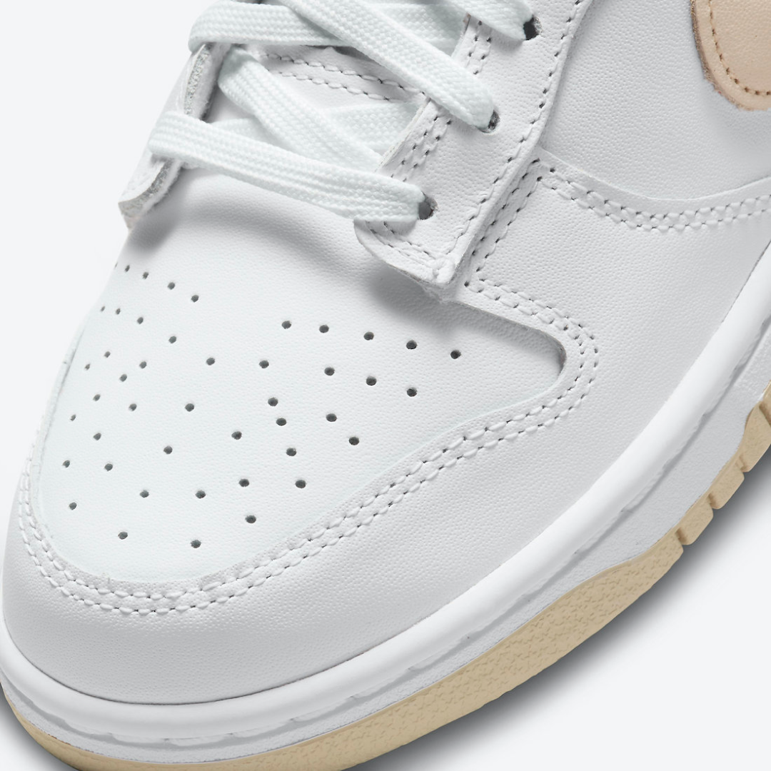 Nike Dunk Low 'Pearl White' (W)6