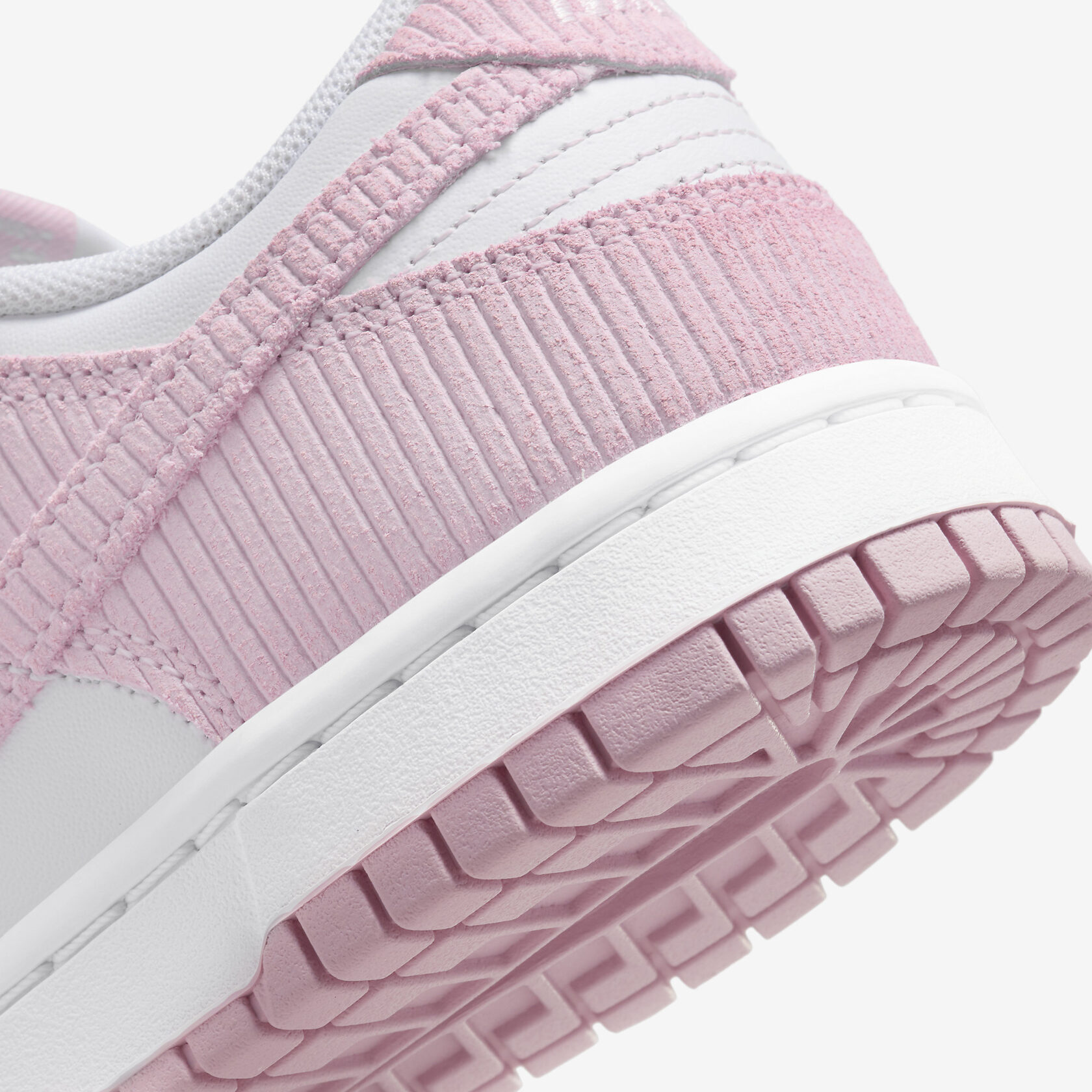 Nike Dunk Low “Pink Corduroy” W7