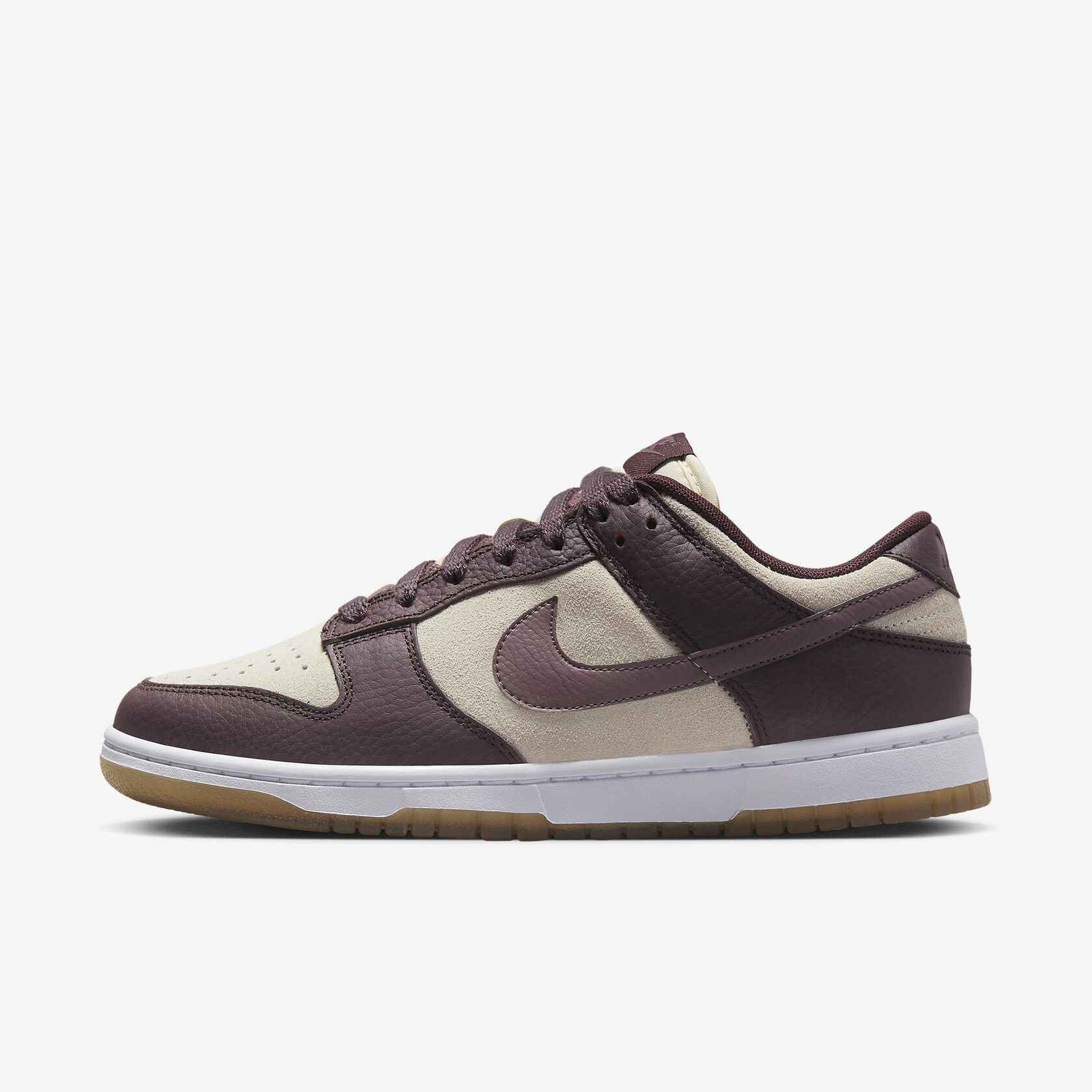 Nike Dunk Low 'Plum Eclipse' W
