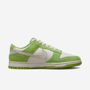 Nike Dunk Low ‘Safari Swoosh Chlorophyll’2