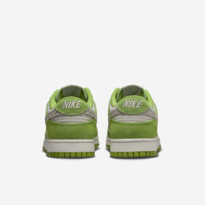 Nike Dunk Low 'Safari Swoosh Chlorophyll'5