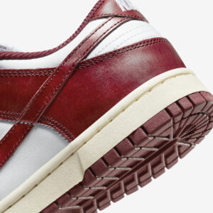 Nike Dunk Low “Team Red” W7