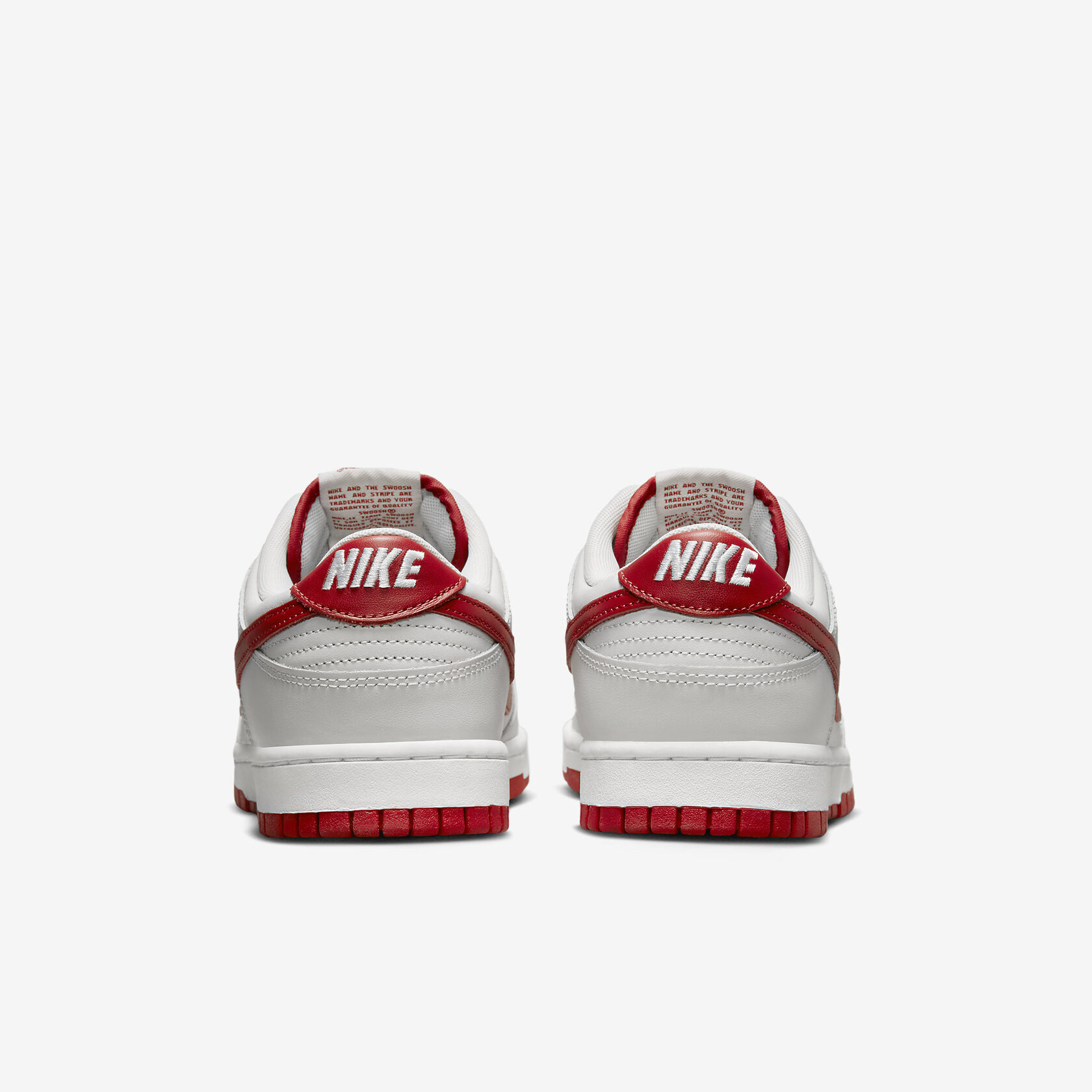 Nike Dunk 'Low Vast Grey Varsity Red'3