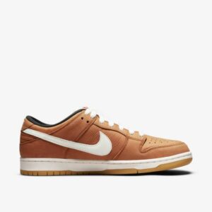Nike SB Dunk Low ‘Dark Russet’3