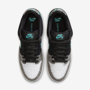 Nike SB Dunk Low “Elephant”5