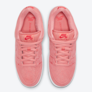 Nike SB Dunk Low “Pink Pig” W3