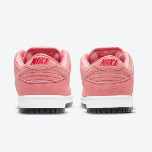 Nike SB Dunk Low “Pink Pig” W5