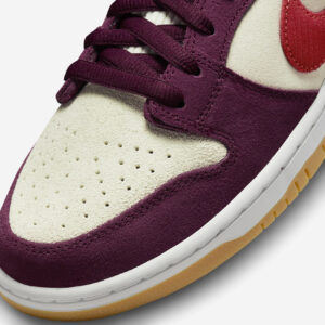 Nike SB Dunk Low “Skate Like A Girl”6