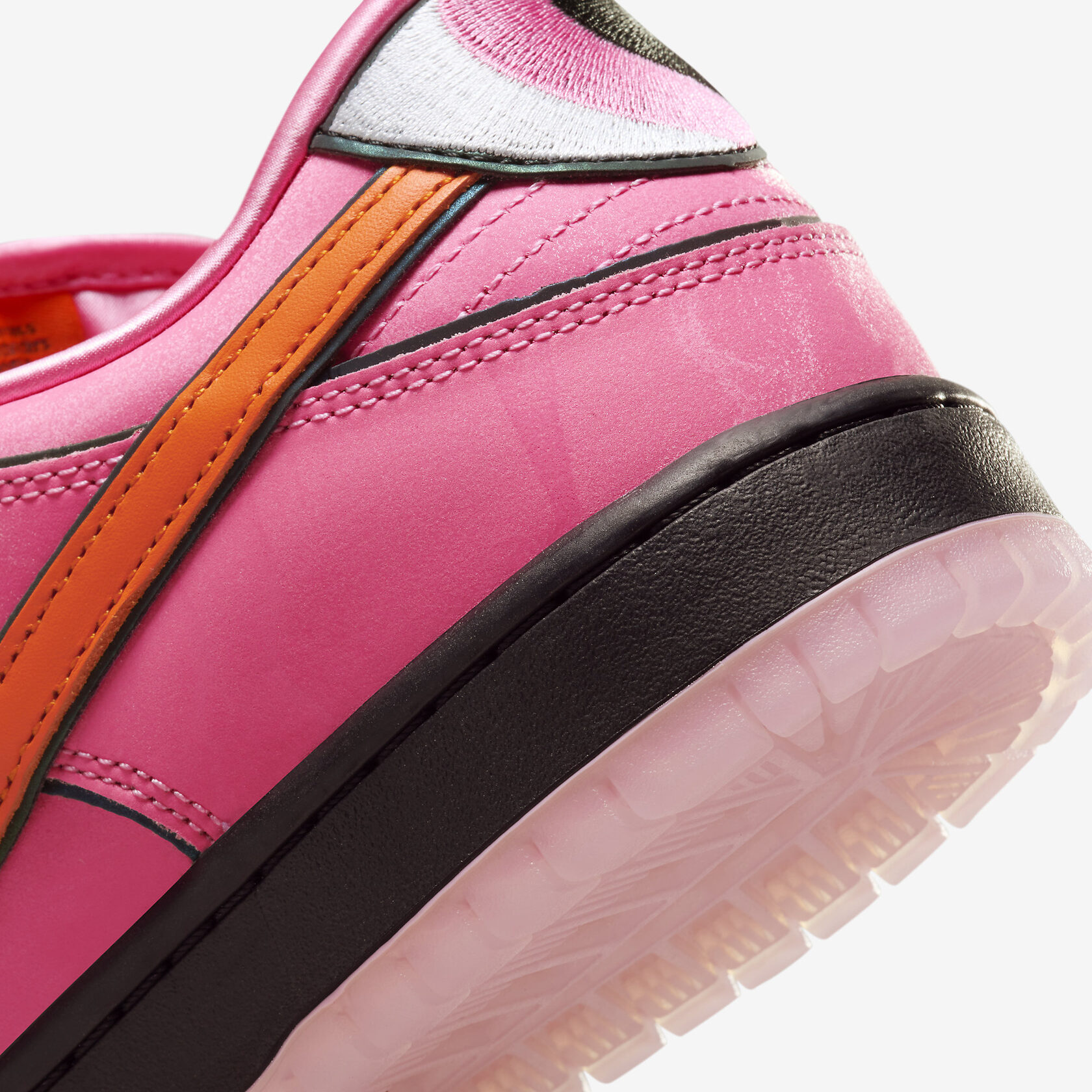 Powerpuff Girls X Nike SB Dunk Low “Blossom”7