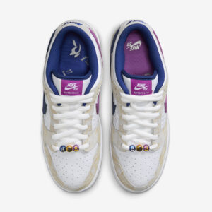 Rayssa Leal X Nike SB Dunk Low3