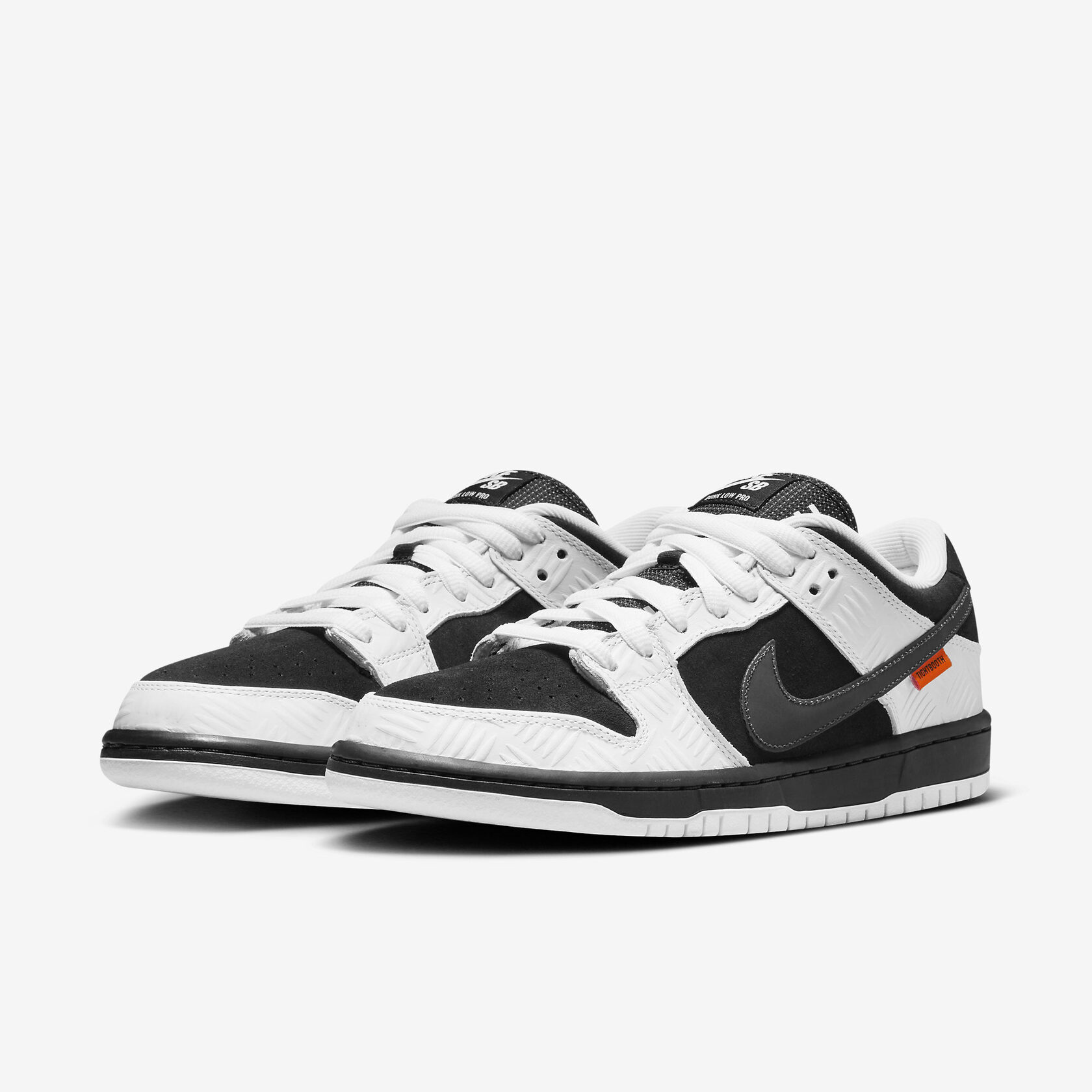 TIGHTBOOTH x Nike SB Dunk Low Black4