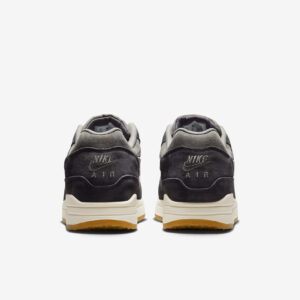 72276323