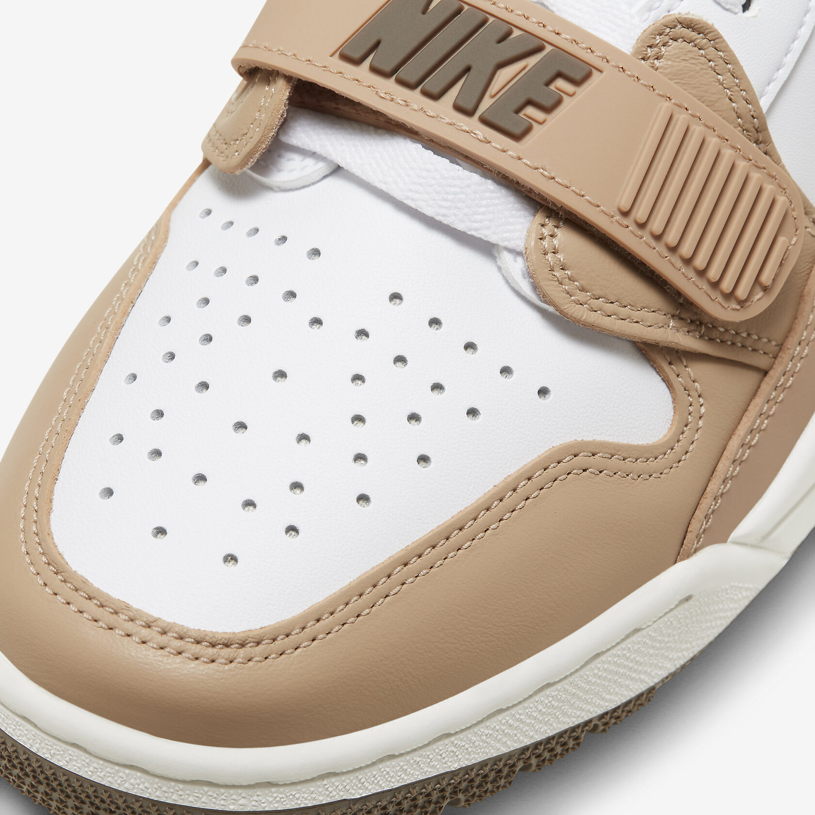 Air Jordan Legacy 312 Low 'Brown Elephan'6