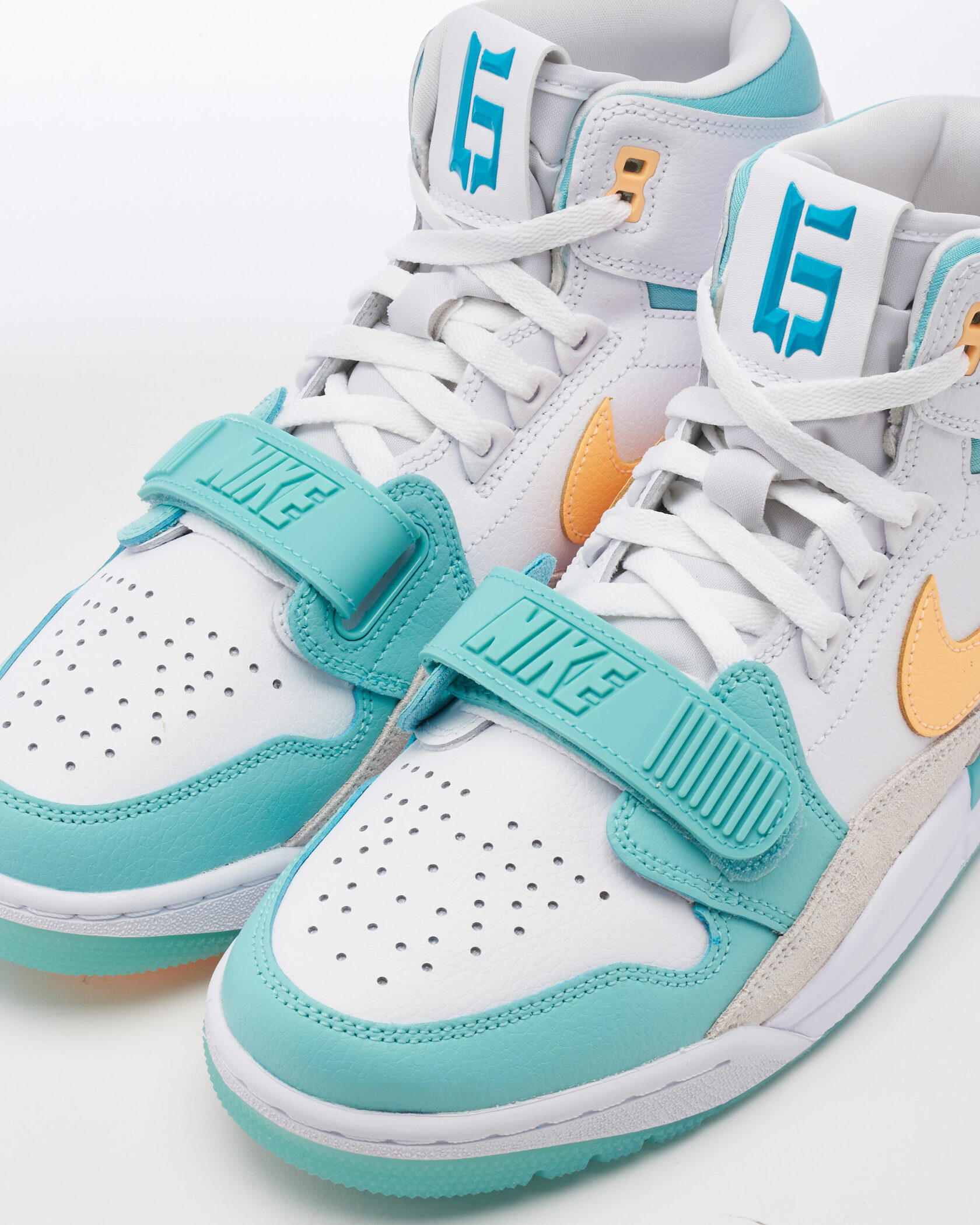 Air Jordan Legacy 312 Low 'Guo Ailun'6