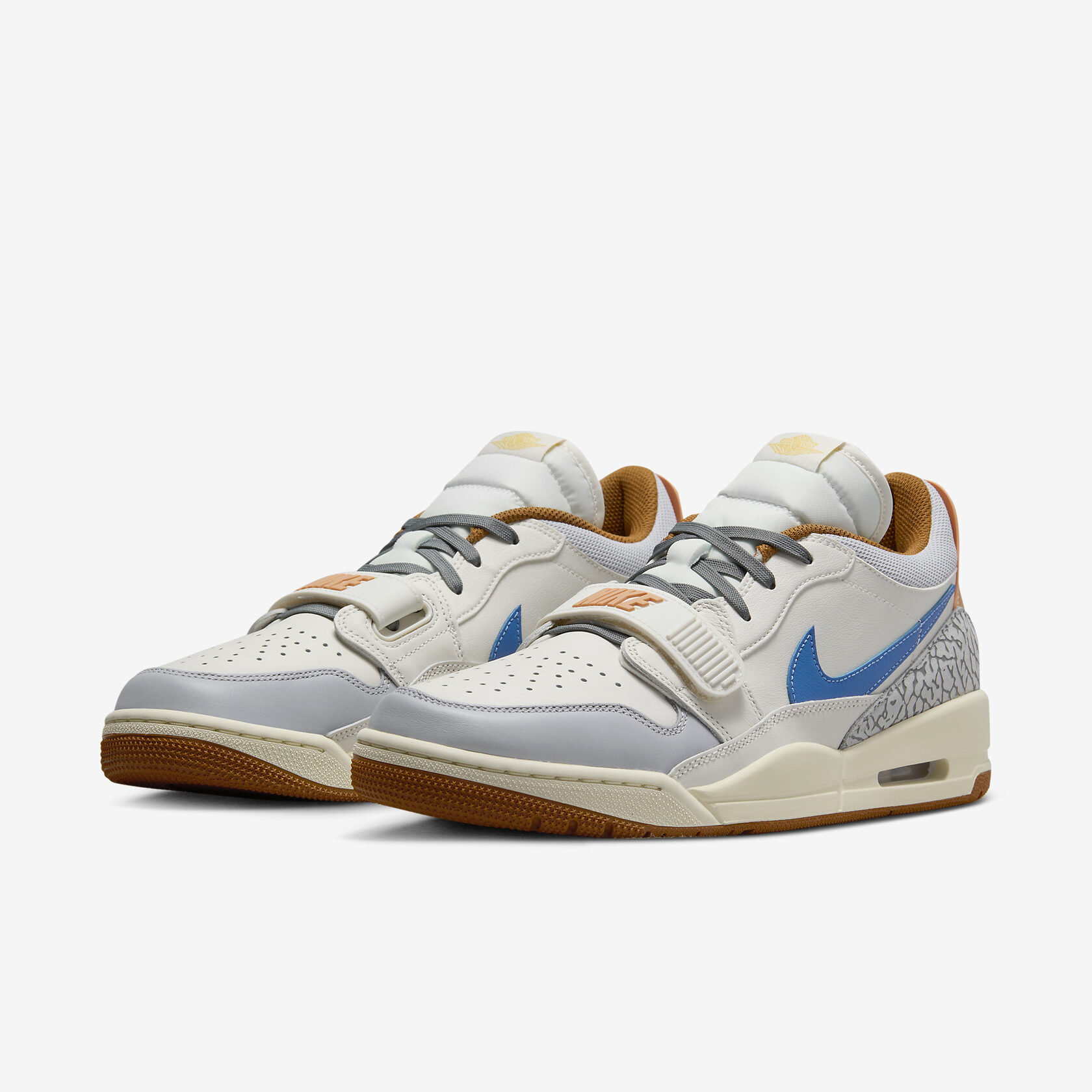 Air Jordan Legacy 312 Low 'Royal Blue'4