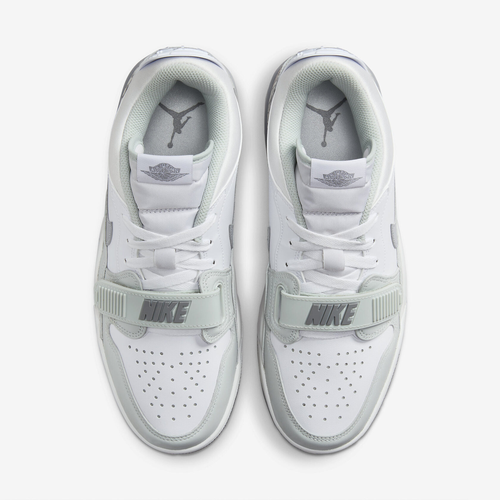 Air Jordan Legacy 312 Low 'Sea Grass'3