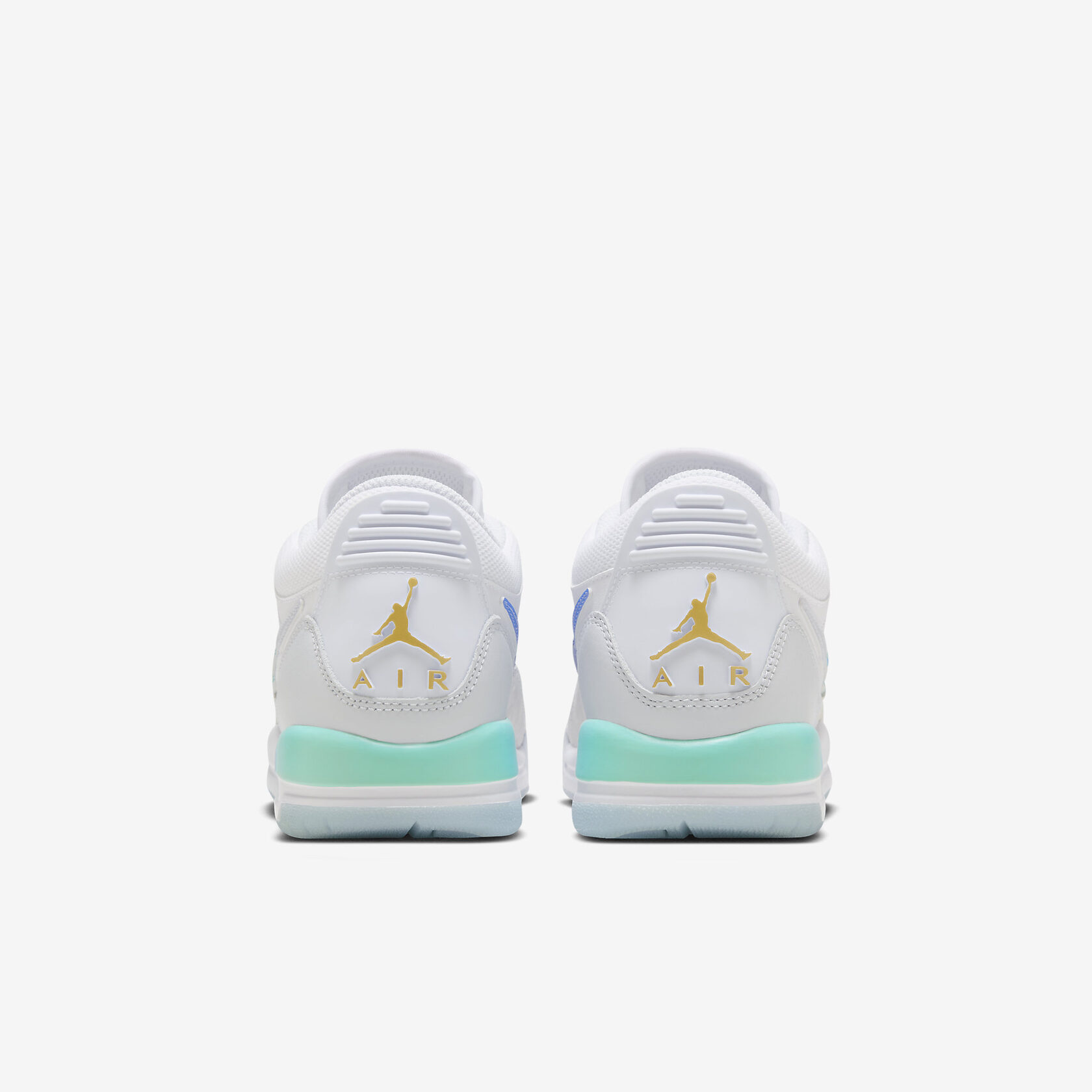 Nike Air Jordan Legacy 312 Low 'University Blue' GS5