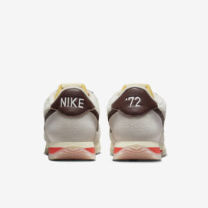 Nike Cortez 'Light Orewood Brown'4