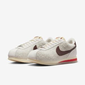 Nike Cortez 'Light Orewood Brown'5