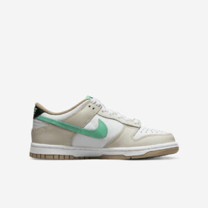 Nike Dunk Low ‘Split Seam White Tan Mint’ (GS)2