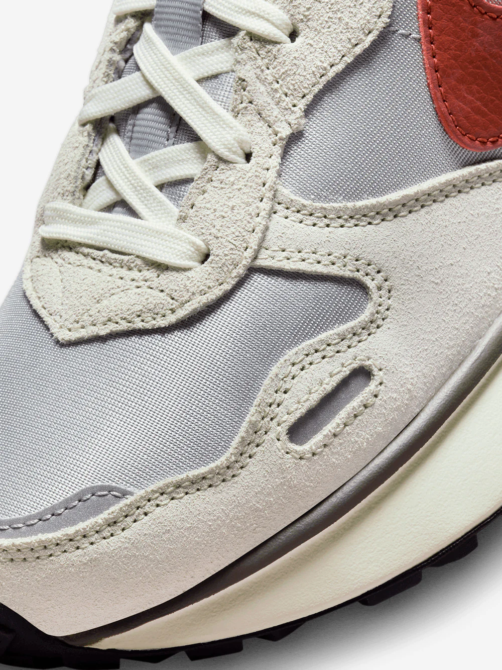 Nike Phoenix Waffle 'Beige'2