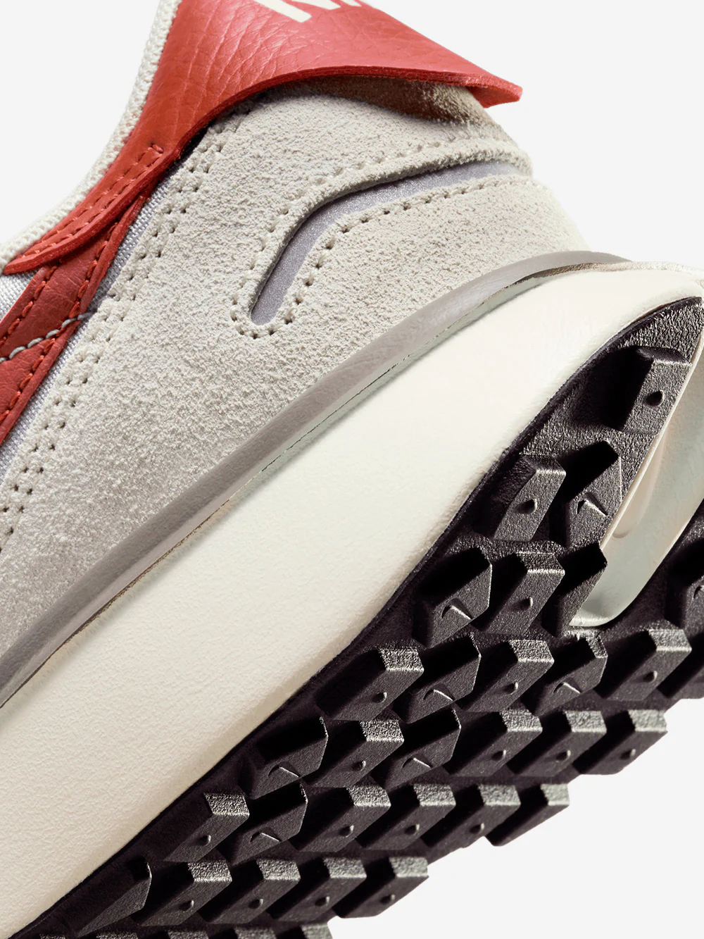 Nike Phoenix Waffle 'Beige'3