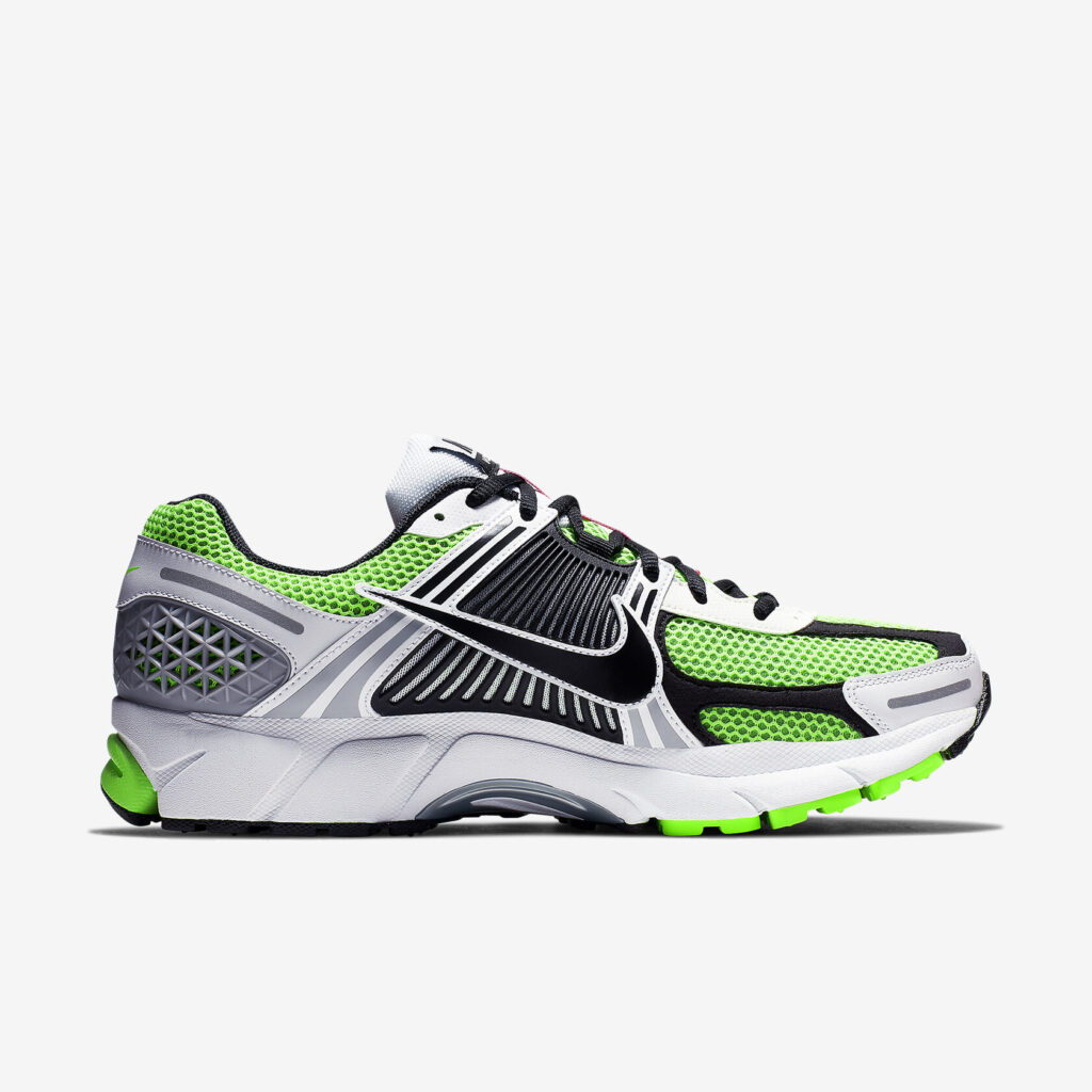 Nike Zoom Vomero 5 ‘Electric Green’2