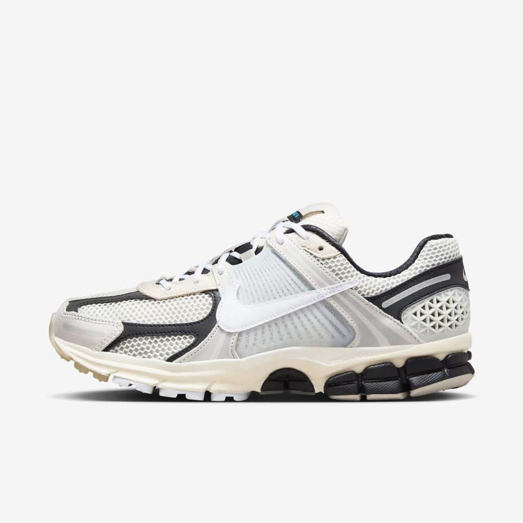 Nike Zoom Vomero 5 'Light Bone'