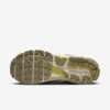 Nike Zoom Vomero 5 'Medium Olive'1