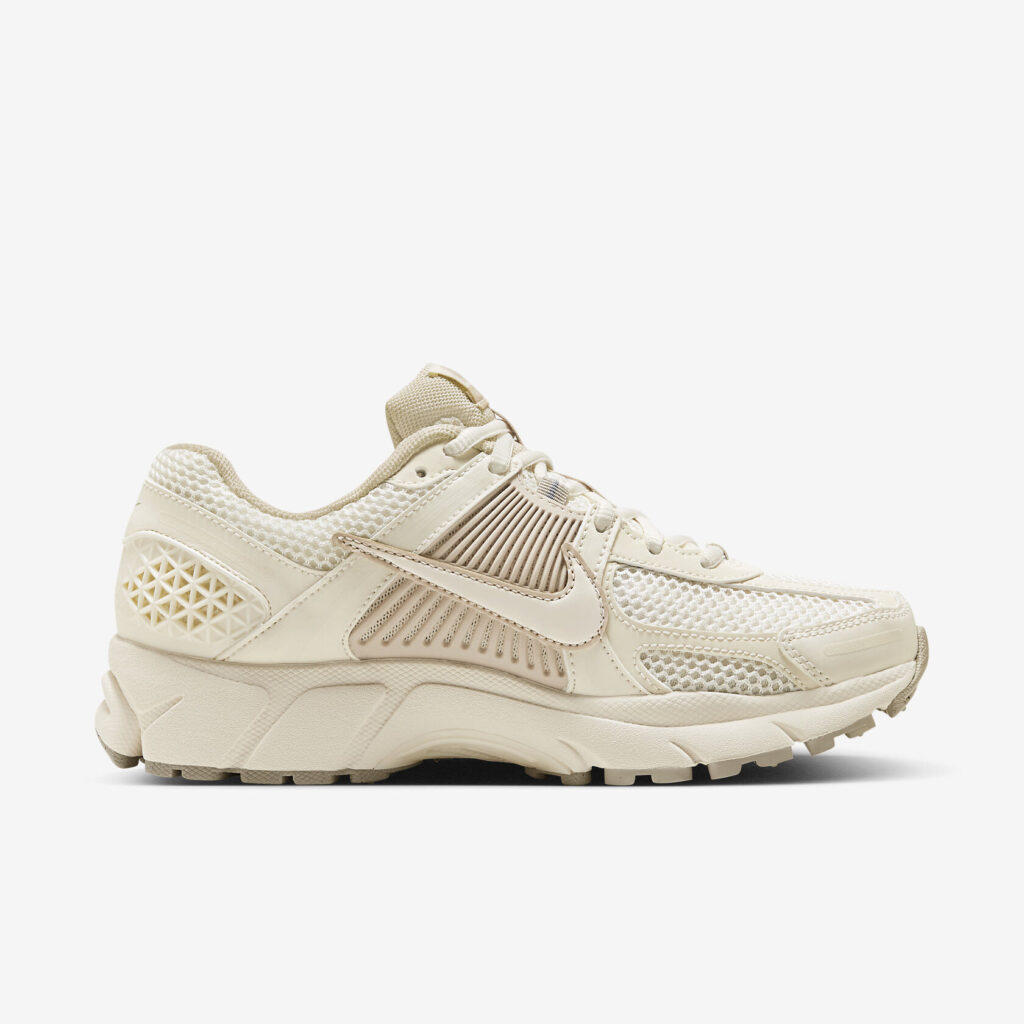 Nike Zoom Vomero 5 ‘Orewood Brown’2