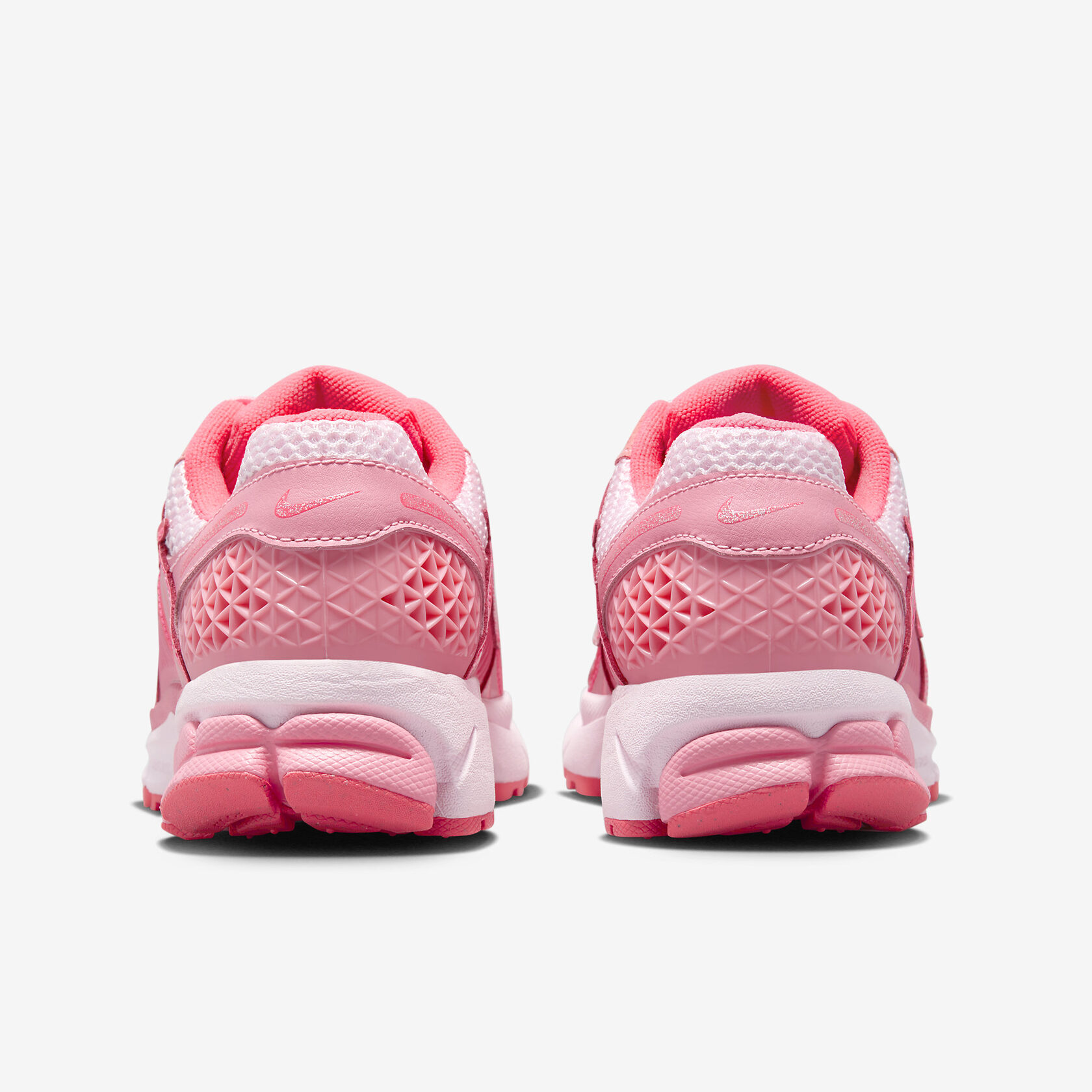 Nike Zoom Vomero 5 'Pink Foam'5