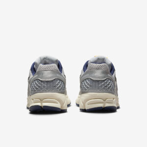 Nike Zoom Vomero 5 'Pure Platinum'5