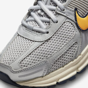 Nike Zoom Vomero 5 'Pure Platinum'6
