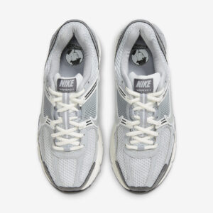 Nike Zoom Vomero 5 'Wolf'5
