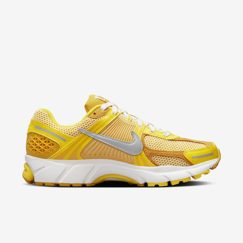 Nike Zoom Vomero 5 ‘Yellow Ochre’2