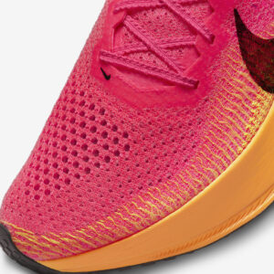 Nike ZoomX VaporFly 3 'Hyper Pink'7