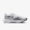 Nike ZoomX VaporFly 3 'Metallic Silver'2
