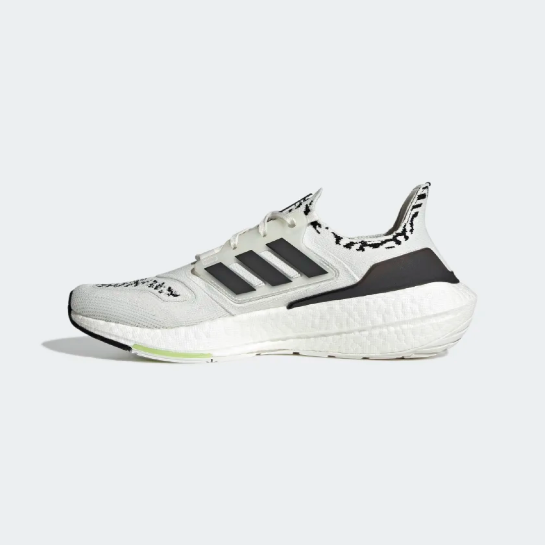 adidas Ultraboost 22 'Almost Lime'3