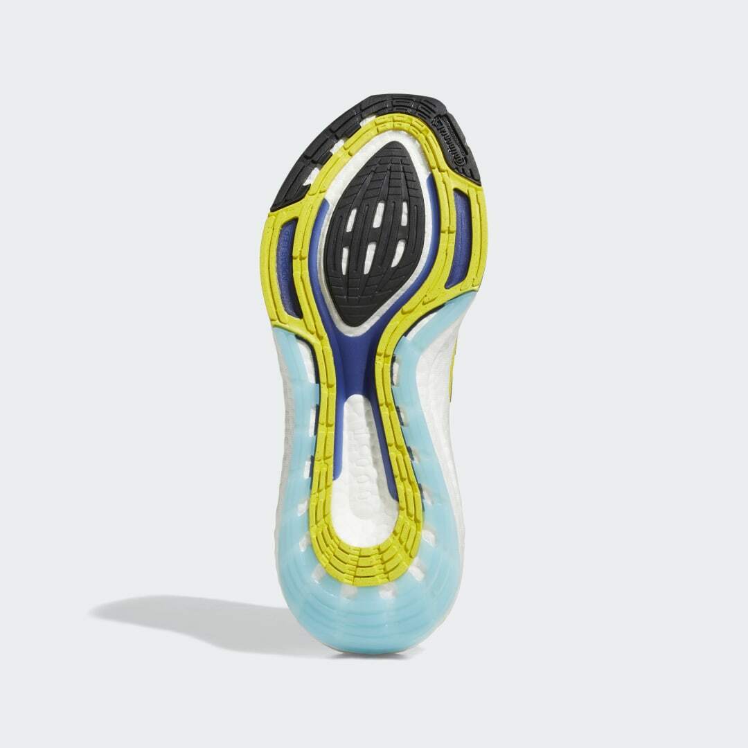 adidas Ultraboost 22 'Yellow'2