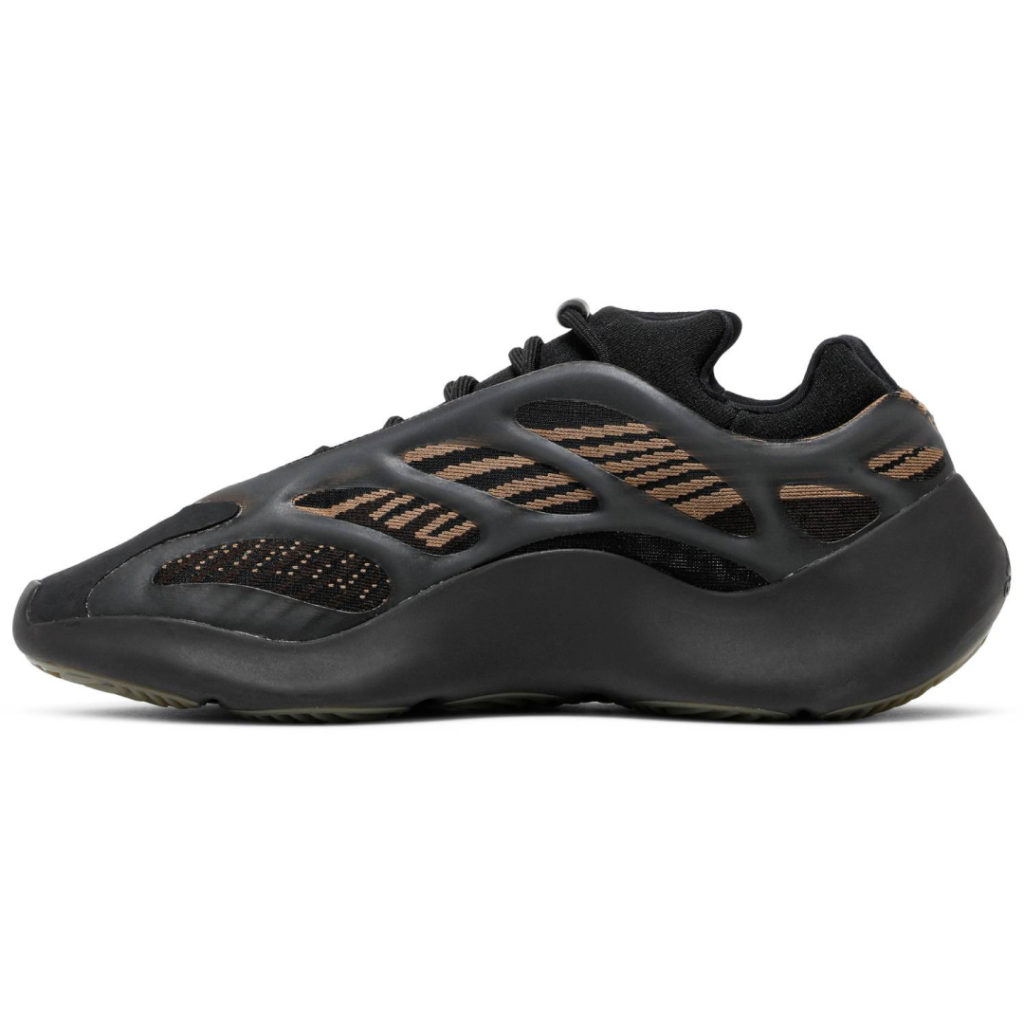 adidas Yeezy 700 V3 ‘Clay Brown’1