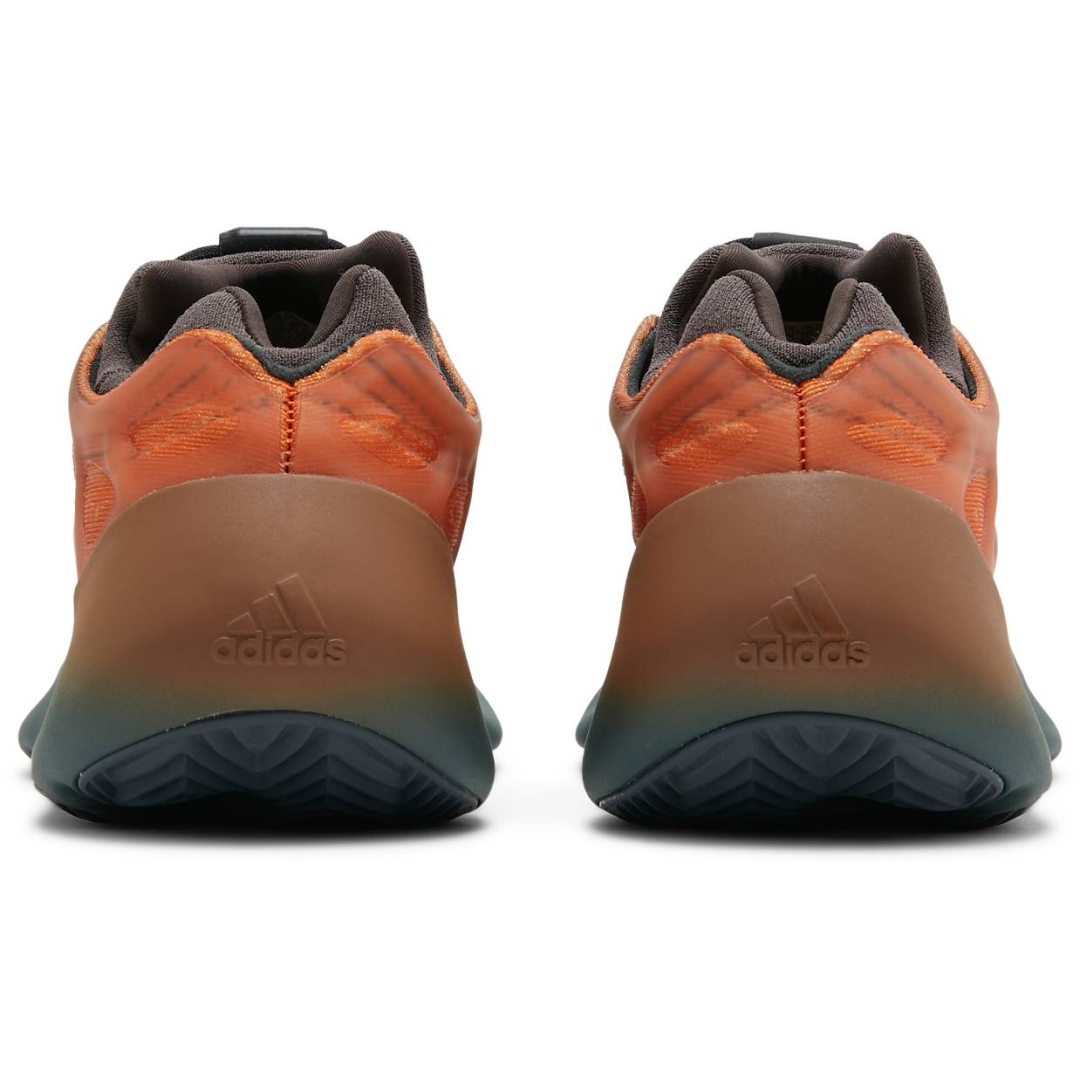 adidas Yeezy 700 V3 'Copper Fade'7