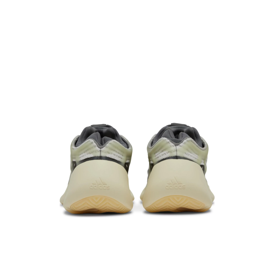 adidas Yeezy 700 V3 'Fade Salt'5