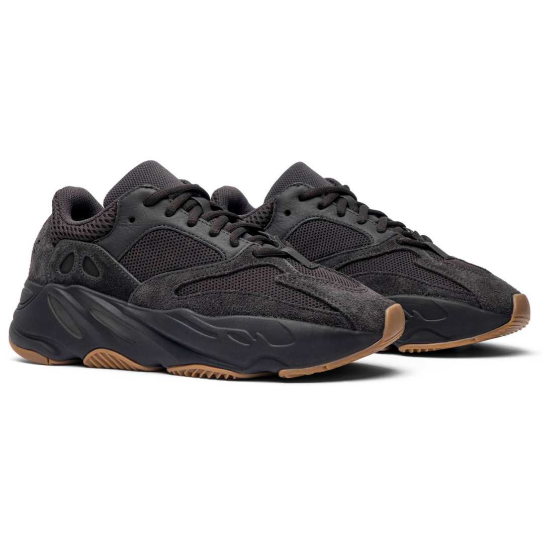 adidas Yeezy Boost 700 'Utility Black'2