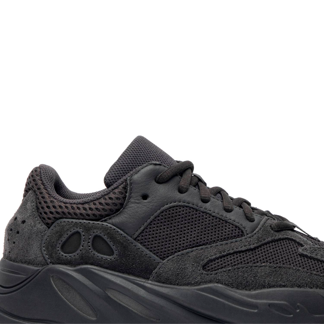 adidas Yeezy Boost 700 'Utility Black'3