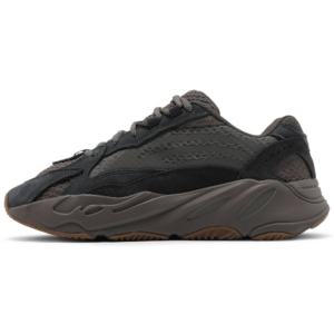 adidas Yeezy Boost 700 V2 'Mauve'3