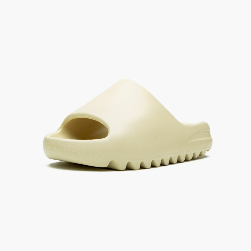 adidas Yeezy Slide ‘Bone’1
