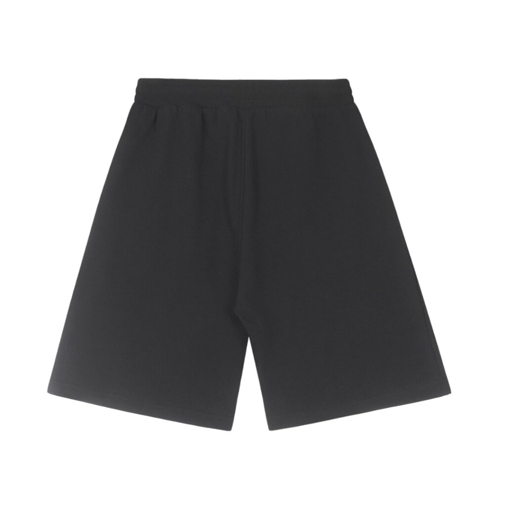 AMI Paris Oversize Logo Black Shorts2