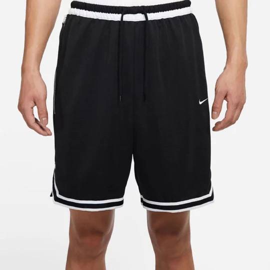 Nike Contrasting Stitching Shorts Black4