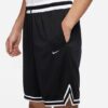 Nike Contrasting Stitching Shorts Black5